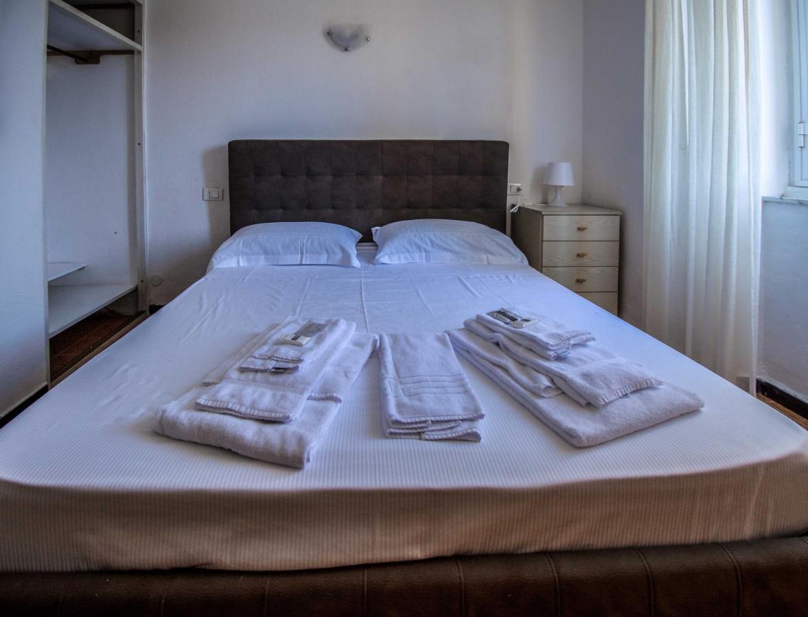 Hotel San Pietro קיאברי מראה חיצוני תמונה